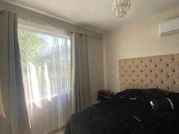 RZ VENTA DE CASA EN CUMBRES CON EXCEDENTE Y ALBERCA