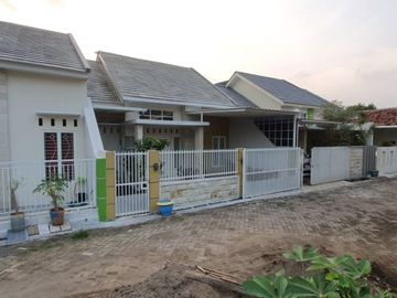 rumah indent vill ategal besar ;lokasi tengah kota