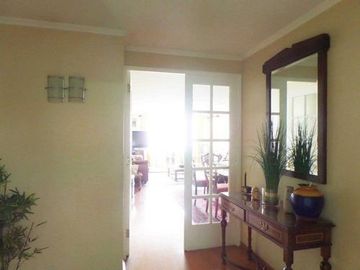 Departamento en Venta en Av. Las Condes / La Cabaña