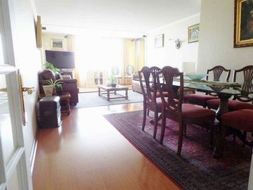 Departamento en Venta en Av. Las Condes / La Cabaña