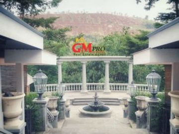 Rumah Lux di Resort Dago Pakar Bandung - Utara