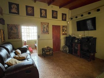 VENDO INMUEBLE CASA HACIENDA_ZON INDUSTRIA LIVIANA EN LURIN