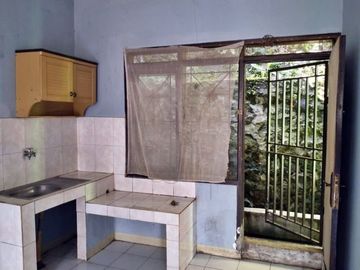 Rumah Nyaman di Sariwangi Dekat Geger Kalong & Sarijadi