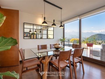 Exquisito DUPLEX en venta de 3 dorm+ serv en Los Trapenses