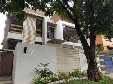 Katipunan Ayala Heights 5 BR Modern House with Overlooking Views Quezon City