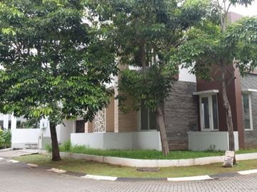 Rumah Siap Huni Di Kebayoran Sektor 7 - GB 4335 BR
