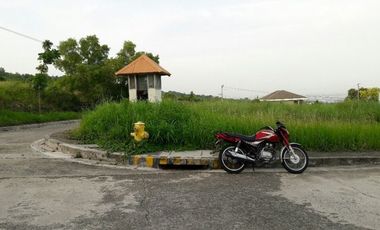 Overlooking 167 Sqm Corner Lot for Sale in Bulacao, Talisay Cebu