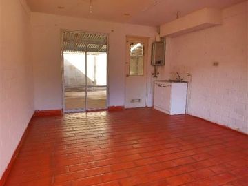 Casa en venta de 2 dorm. en Maipú
