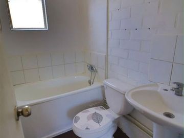 Casa en venta de 2 dorm. en Maipú