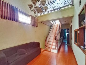 Di Jual Cepat Rumah Siap Huni 5 Kamar Di Jl. Sarijadi Bandung