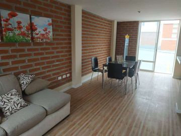Casas en Venta en Ibarra cerca del Anillo Vial, Conjunto Laforet 2 y 3 dormitorios