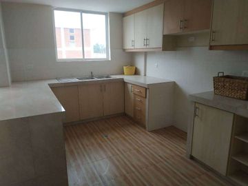 Casas en Venta en Ibarra cerca del Anillo Vial, Conjunto Laforet 2 y 3 dormitorios