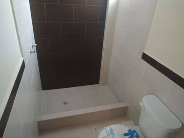 Casas en Venta en Ibarra cerca del Anillo Vial, Conjunto Laforet 2 y 3 dormitorios