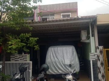 Rumah Bagus Lengkap di Palm Oasis, Sememi, Surabaya Barat
