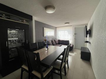 Casa en venta, de dos recámaras, en el Fracc. Los Héroes III, Toluca, México