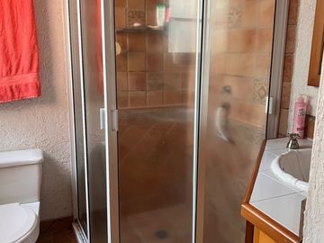 HERMOSA RESIDENCIA EN VENTA EN SAYAVEDRA