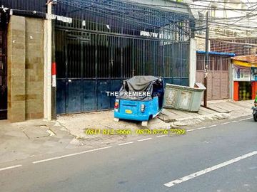 DIJUAL LOKASI USAHA DI TEPI JALAN RAYA BUNGUR RAYA, SENEN