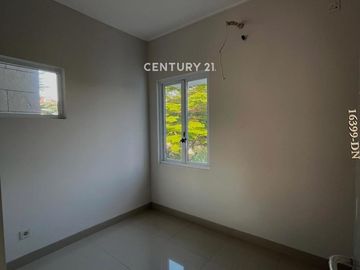Hot Sale Rumah Dijual Dalam Cluster Kebayoran Residences Bintaro
