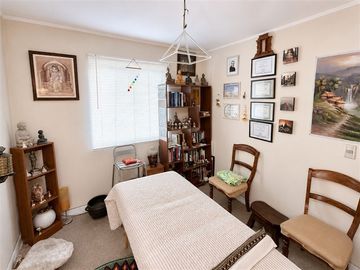 REAL OPORTUNIDAD: Amplio Departamento en venta de 3H y 2B