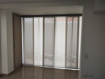 casa en venta en parque natura. Cod V16631
