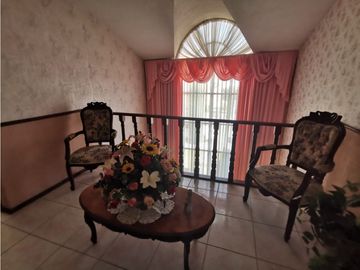 CASA  RESIDENCIAL EN VENTA EN ARBOLEDAS DE SAN JAVIER PACHUCA HGO