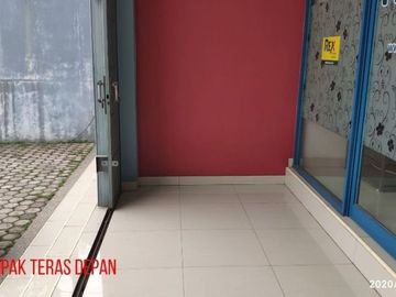 Ruko di Jatiasih Bekasi,Parkiran 6 Mobil Tanah Luas 310 m2