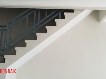 Ruko di Jatiasih Bekasi,Parkiran 6 Mobil Tanah Luas 310 m2