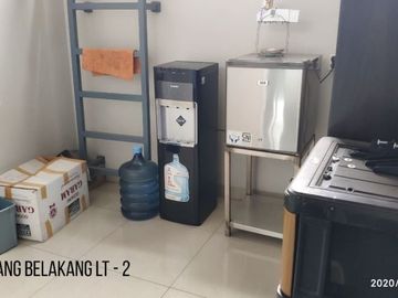 Ruko di Jatiasih Bekasi,Parkiran 6 Mobil Tanah Luas 310 m2