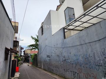 Dijual Rumah Strategis Harga Menarik Di Peninggaran Jaksel