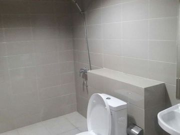 JUAL Apartemen Springhill Terrace 2BR Furnish brand new.