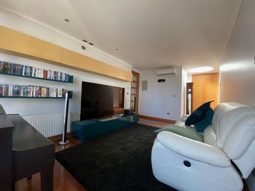 Departamento en Venta en Av. Gastón Hamel