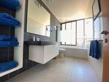 Departamento en Venta en Av. Gastón Hamel
