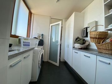 Departamento en Venta en Av. Gastón Hamel