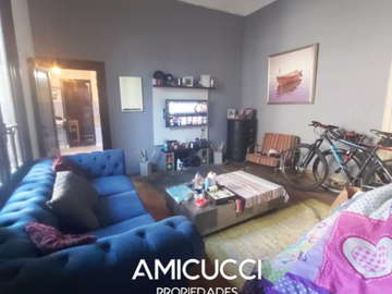 EXCELENTE CASA DE 3 AMBIENTES ZONA VILLA DEVOTO