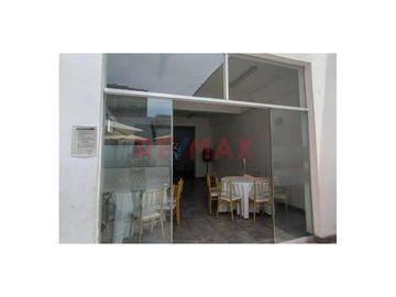 🌟 ¡OPORTUNIDAD ÚNICA EN AV.COLONIAL - CERCADO DE LIMA! 🌟

¿Buscas tu próximo hogar en el corazón de la ciudad? ¡No busques más! 
Te presentamos est