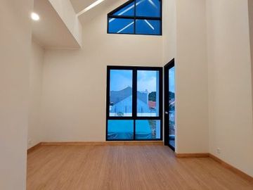Hunian exclusive siap huni furnished dkt tol sawangan,Depok