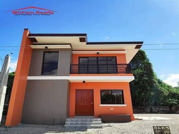 House and Lot For Sale in Cainta Rizal Birmingham Camden Brookside Subdivision