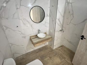 Venta Gran Monoambiente a Estrenar en Edificio de Categoría