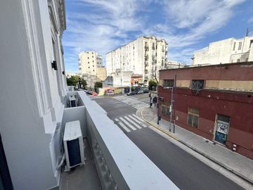 Venta Gran Monoambiente a Estrenar en Edificio de Categoría