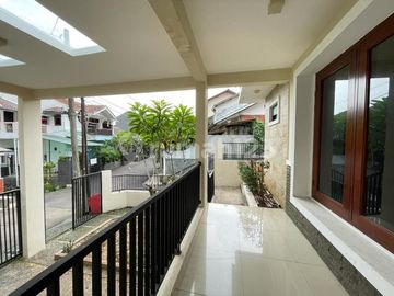 Rumah Modern Posisi Hook Dalam Komplek Mega Cinere Harga Menarik