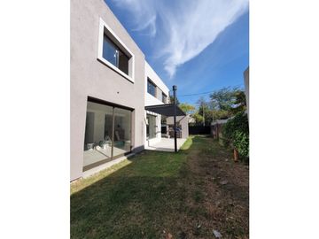 VENDEMOS HERMOSOS DUPLEX A ESTRENAR ZONA PASEO RIVERA ARGUELLO