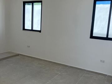 Casa en Venta en Mérida Yucatán, Privada Inara una Planta Cholul