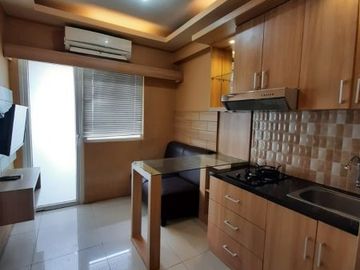 Bulanan Apartemen green pranuka full furnish wifi ready