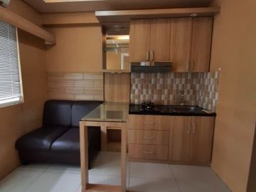 Bulanan Apartemen green pranuka full furnish wifi ready