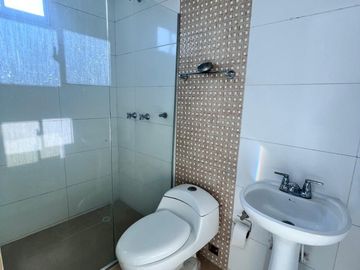 apartamento en arriendo en el poblado. Cod A126840