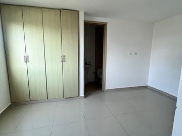 apartamento en arriendo en el poblado. Cod A126840