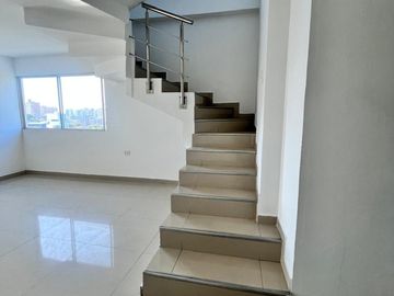 apartamento en arriendo en el poblado. Cod A126840