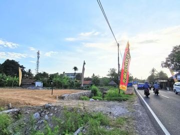 RUMAH PROMO DI GODEAN DALAM LINGKUNGAN CLUSTER BONUS HONDA SCOOPY DAN EMAS BATANGAN