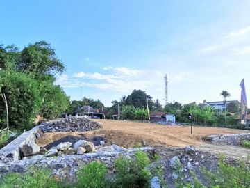 RUMAH PROMO DI GODEAN DALAM LINGKUNGAN CLUSTER BONUS HONDA SCOOPY DAN EMAS BATANGAN