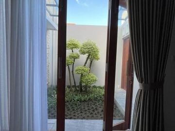 RUMAH MEWAH 2 LANTAI DI KOTAGEDE FULL FURNISH